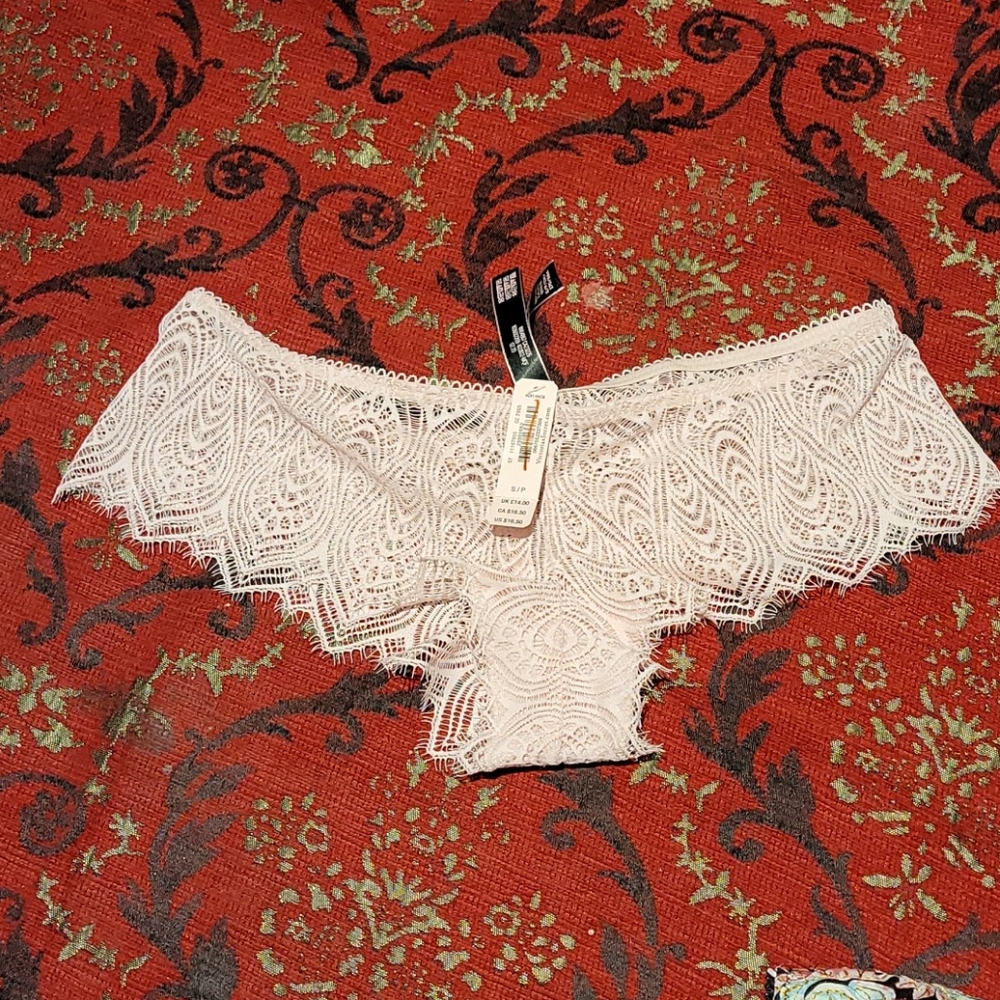 NWT Victoria's Secret very sexy cheeky